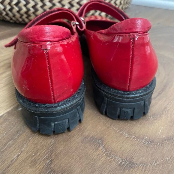Ramon Tenza Red Patent Leather Mary Jane Lug Sole $250 7 - Picture 6 of 11